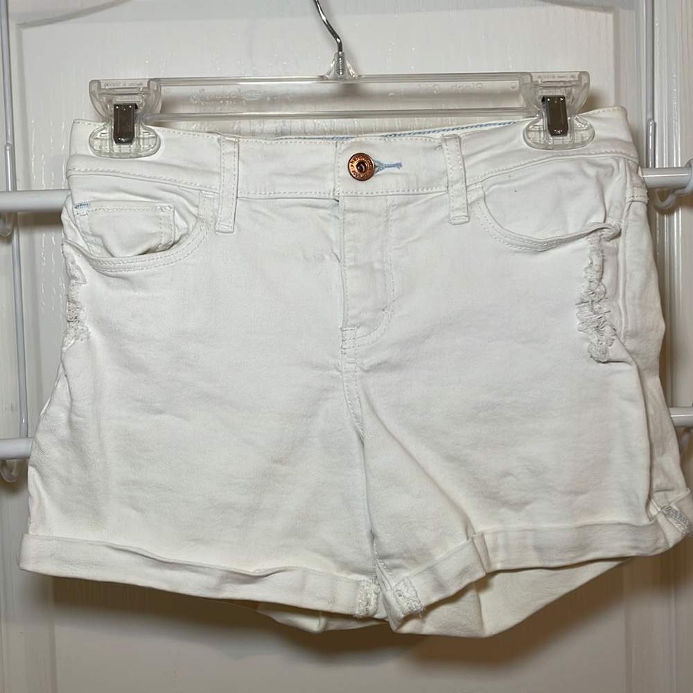 ABERCROMBIE KIDS WHITE SHORTS